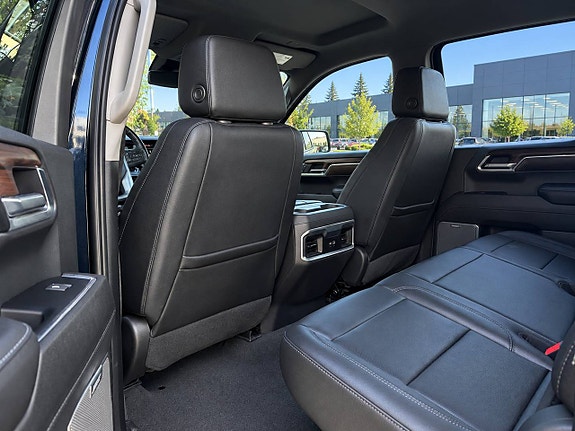 GMC Sierra 10 of 22