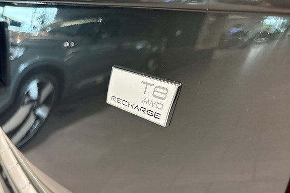 Volvo XC90 12 of 30