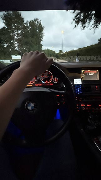 BMW 520d 3 of 7