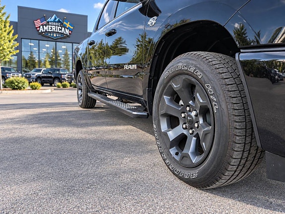 Dodge RAM 1500 5 of 24