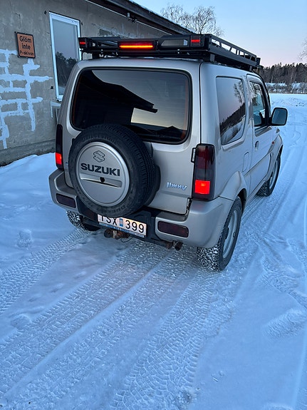 Suzuki Jimny 5 of 6