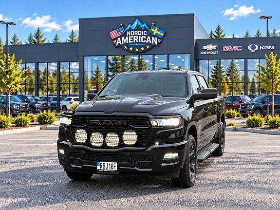 Dodge RAM 1500 3 of 22