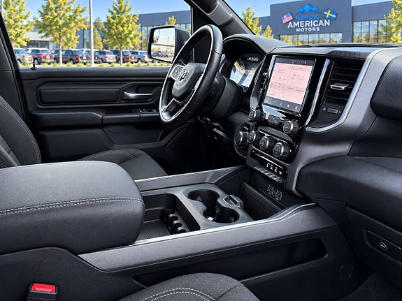 Dodge RAM 1500 9 of 20