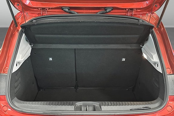 Renault Clio 18 of 18