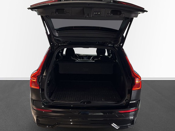 Volvo XC60 14 of 14