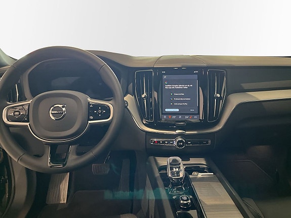 Volvo XC60 6 of 14