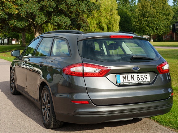 Ford Mondeo 4 of 10
