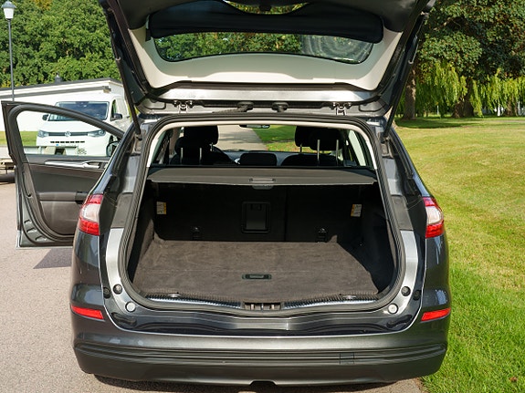 Ford Mondeo 7 of 10