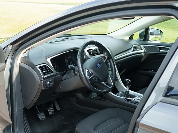 Ford Mondeo 8 of 10