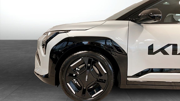 Kia EV3 9 of 11