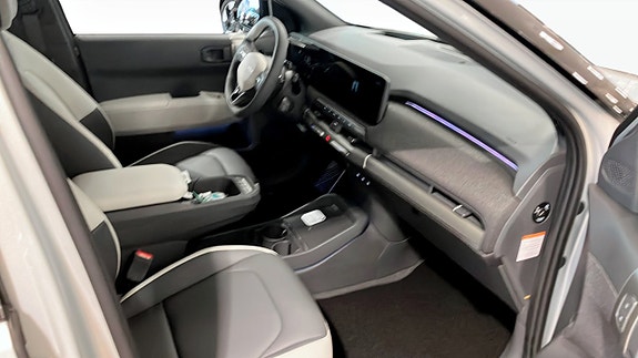 Kia EV3 3 of 11