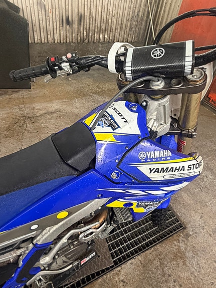 Yamaha YZ450F 4 of 6