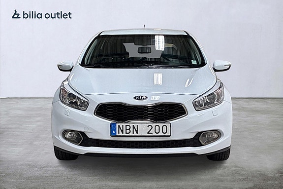 Kia Ceed 3 of 26