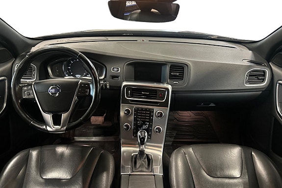 Volvo V60 Cross Country 12 of 26