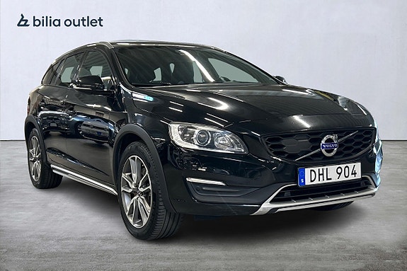 Volvo V60 Cross Country 4 of 26