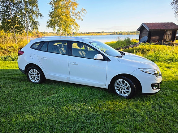 Renault Megane III 5 of 11