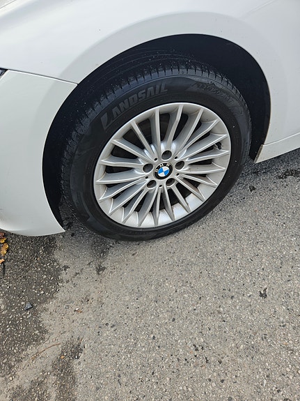 BMW 318d 7 of 12