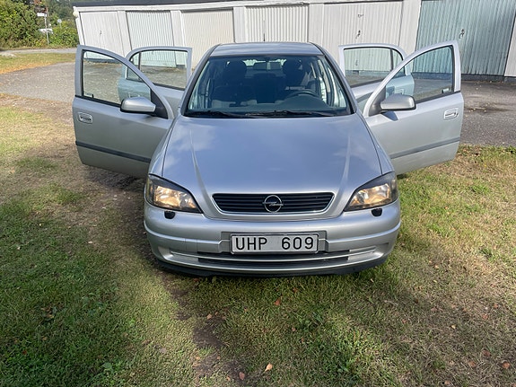 Opel Astra 7 of 13