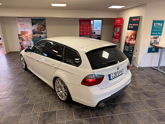 BMW 320d 8 of 23