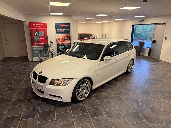 BMW 320d 11 of 23