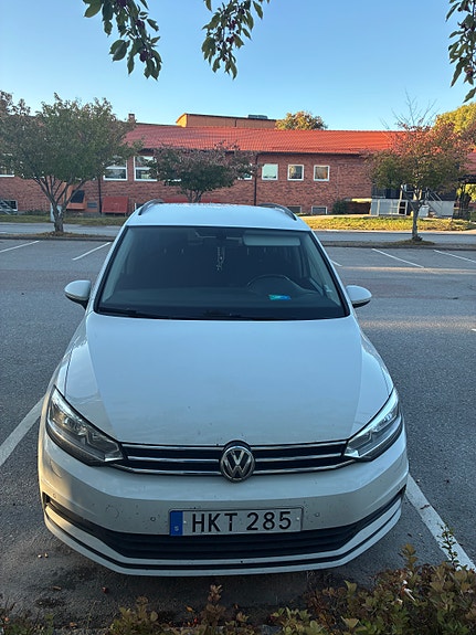 Volkswagen Touran 8 of 9