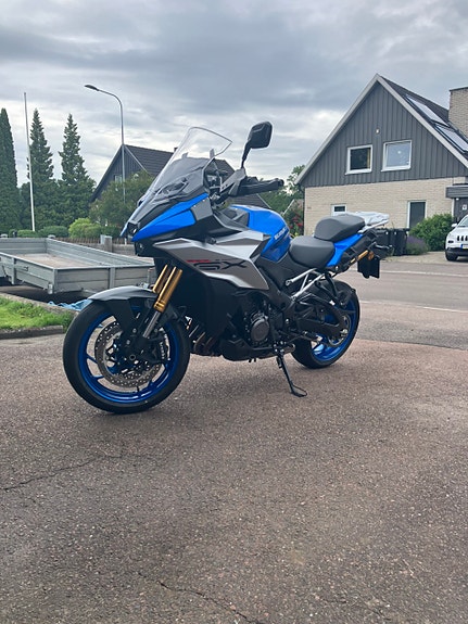 Suzuki GSX-S1000GX 6 of 8