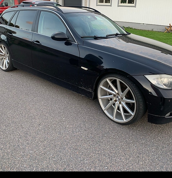 BMW 330xd 3 of 8