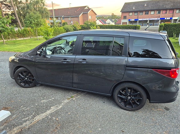 Mazda 5 7 of 9