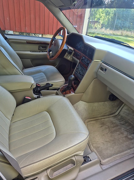 Volvo S90 10 of 10