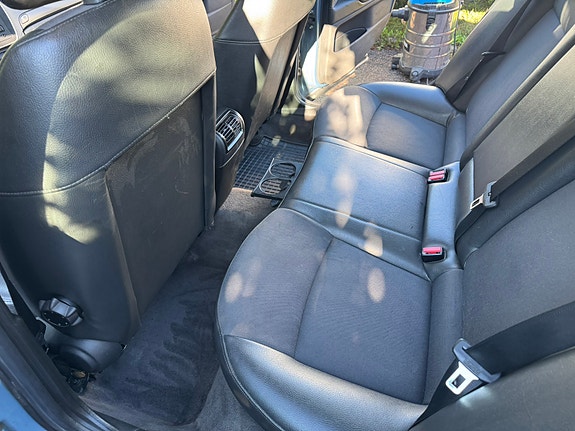 Saab 9-3 5 of 8