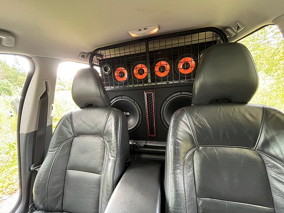 Volvo V70 10 of 10