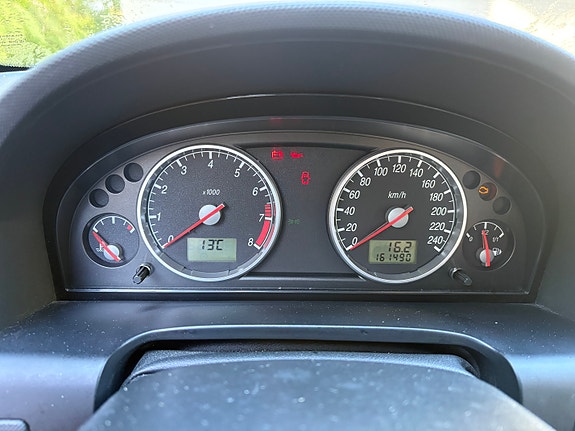 Ford Mondeo 9 of 9