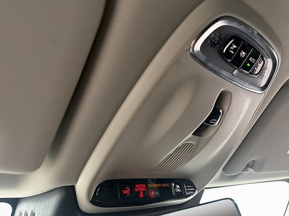 Volvo XC60 21 of 30