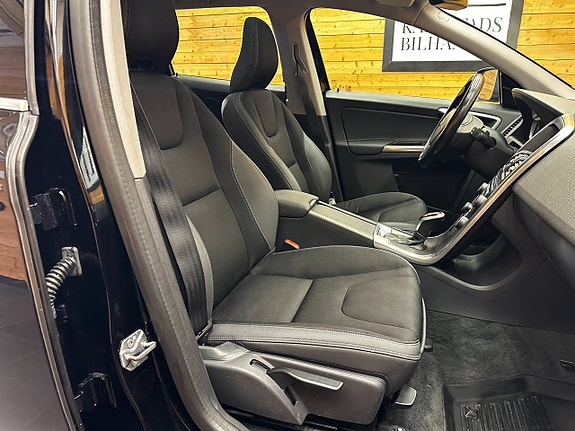 Volvo XC60 22 of 24