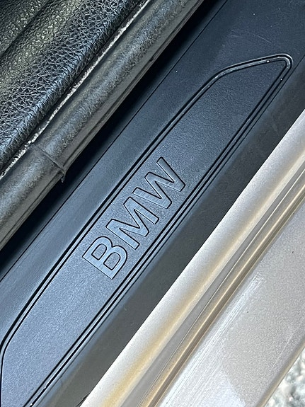 BMW 318d 9 of 9