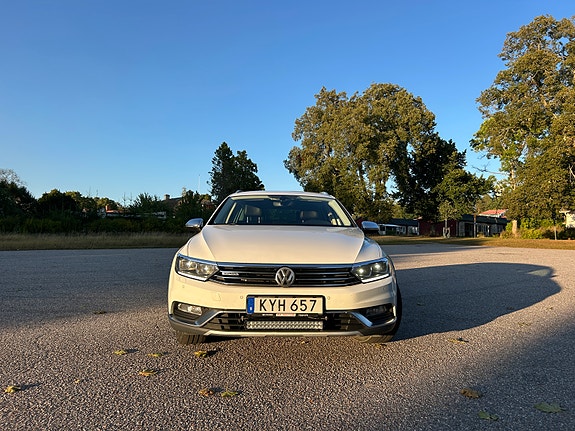 Volkswagen Passat Alltrack 6 of 7
