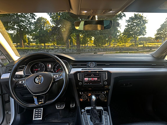 Volkswagen Passat Alltrack 7 of 7