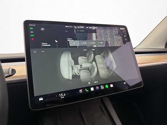 Tesla Model Y 18 of 30