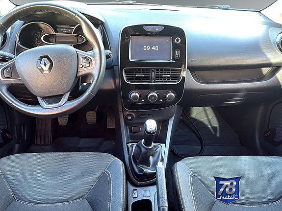 Renault Clio 9 of 9