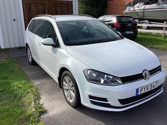 Volkswagen Golf VII 3 of 7