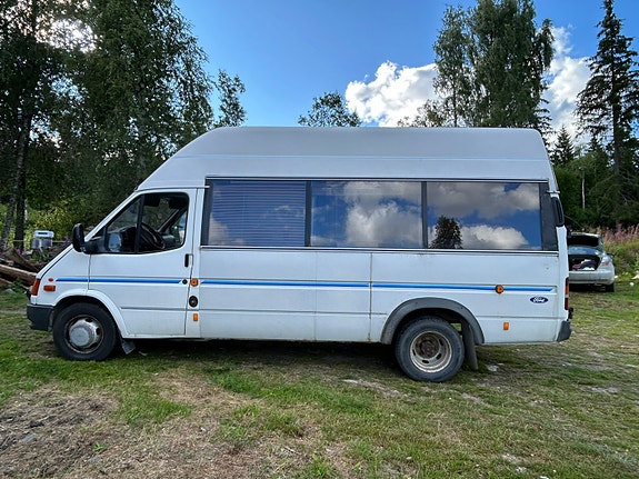 Ford Transit 9 of 10