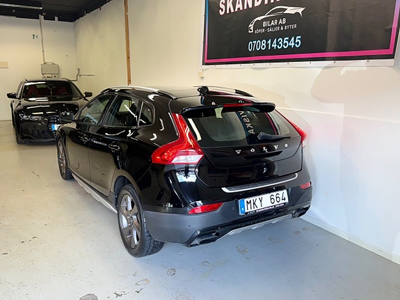 Volvo V40 Cross Country 8 of 20