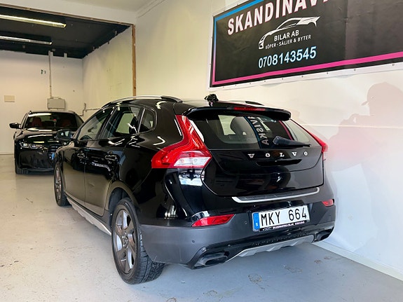 Volvo V40 Cross Country 7 of 20