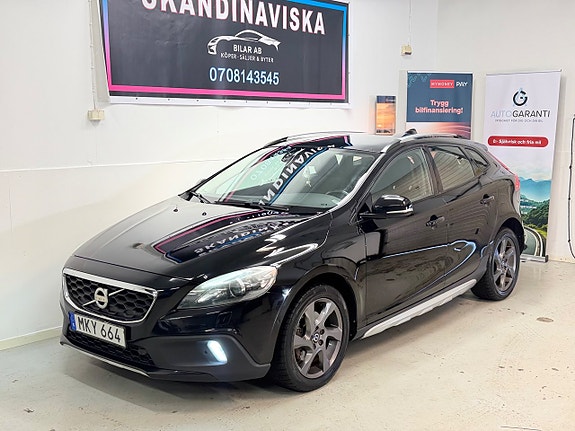 Volvo V40 Cross Country 3 of 20