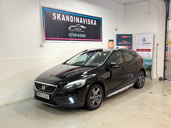Volvo V40 Cross Country 4 of 20