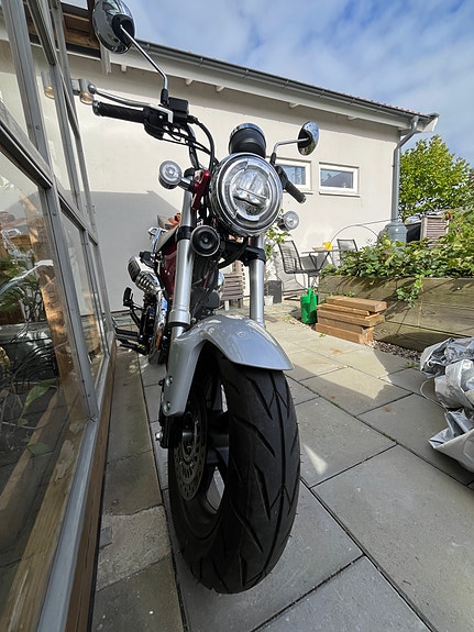 Honda ST125 Dax 4 of 8