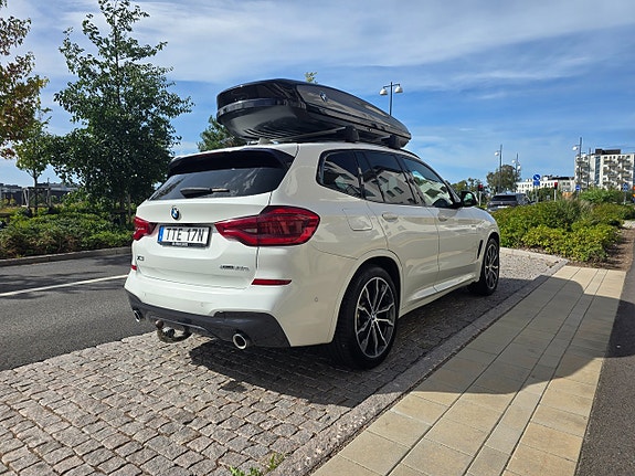 BMW X3 2 of 18