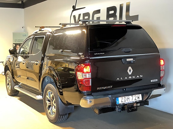 Renault Alaskan 5 of 16