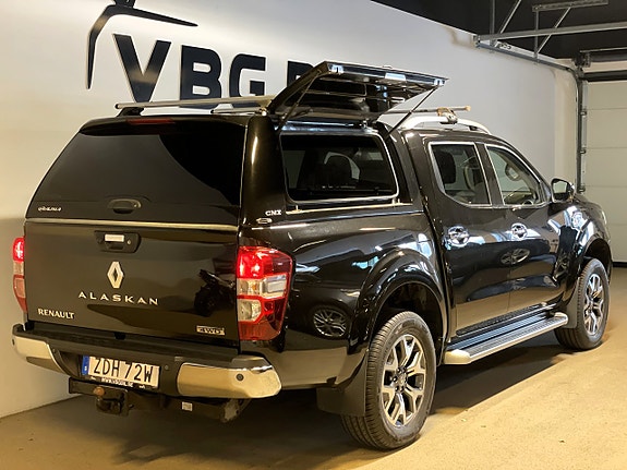Renault Alaskan 9 of 16