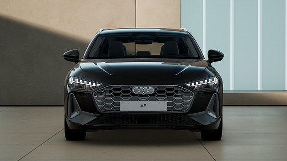 Audi A5 2 of 11